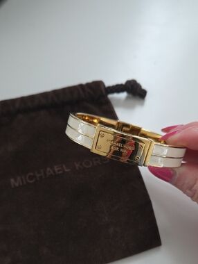 Michael Kors Gold-Tone and White Enamel Logo Hinge Bracelet